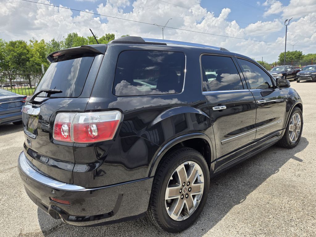 2012 GMC Acadia Image 4