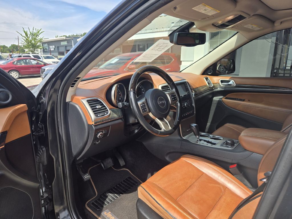 2011 Jeep Grand Cherokee Image 7