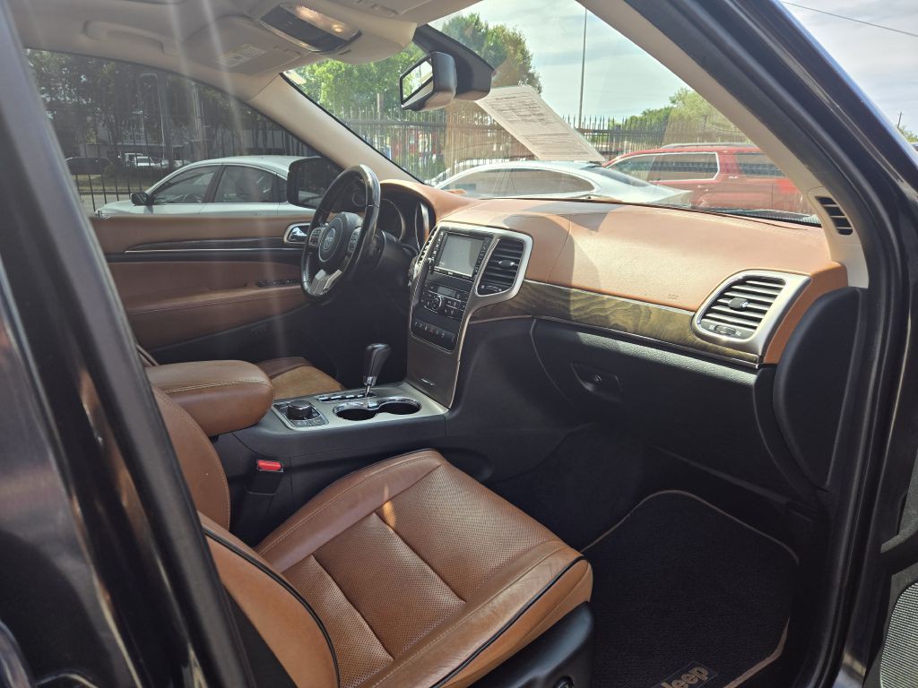 2011 Jeep Grand Cherokee Image 8