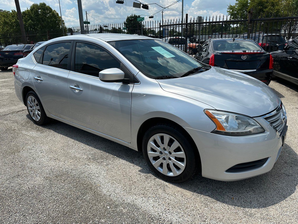 2015 Nissan Sentra Image 2