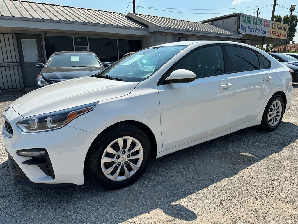 2019 Kia Forte Image 1