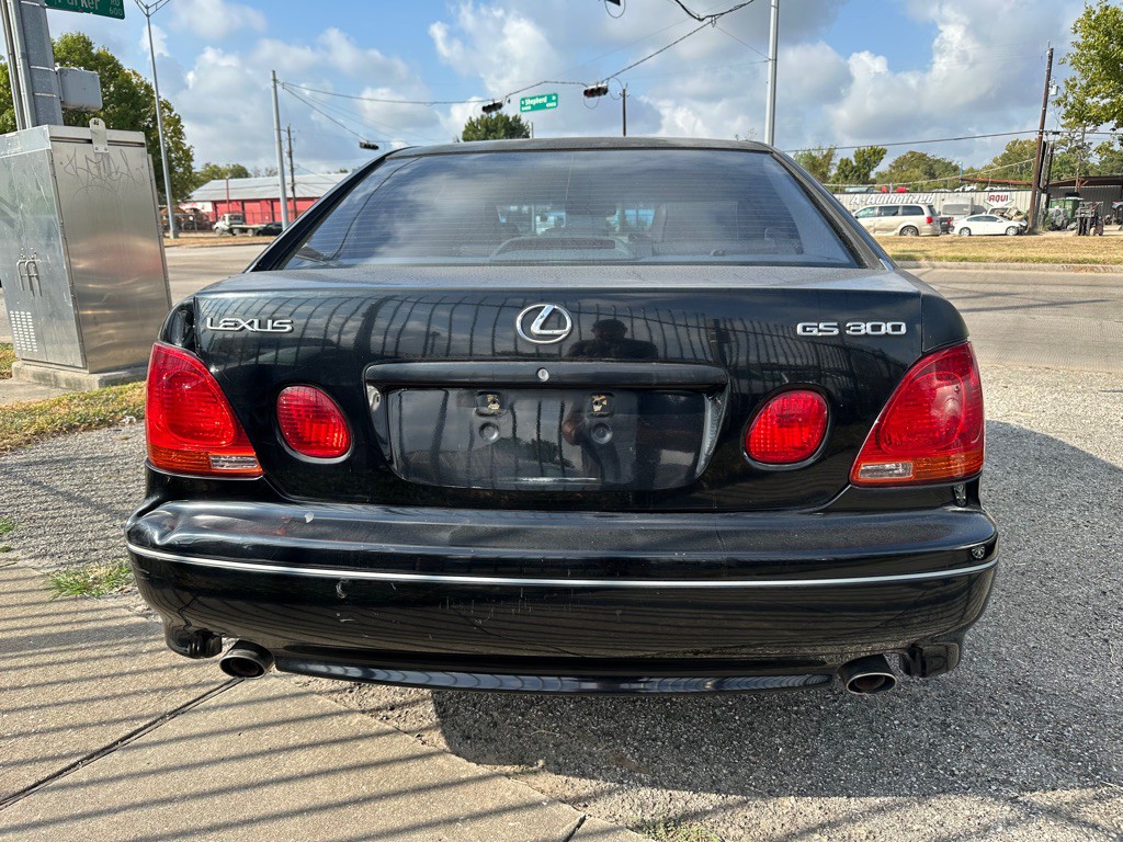 2001 Lexus GS Image 5