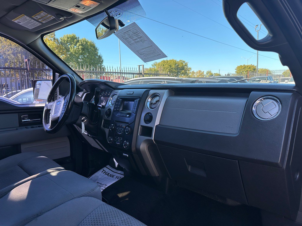 2013 Ford F-150 Image 9