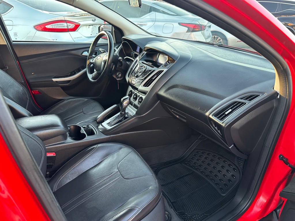 2013 Ford Focus Image 7