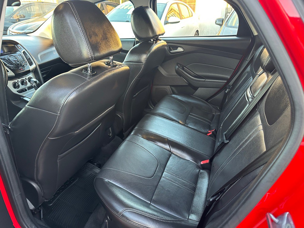 2013 Ford Focus Image 10