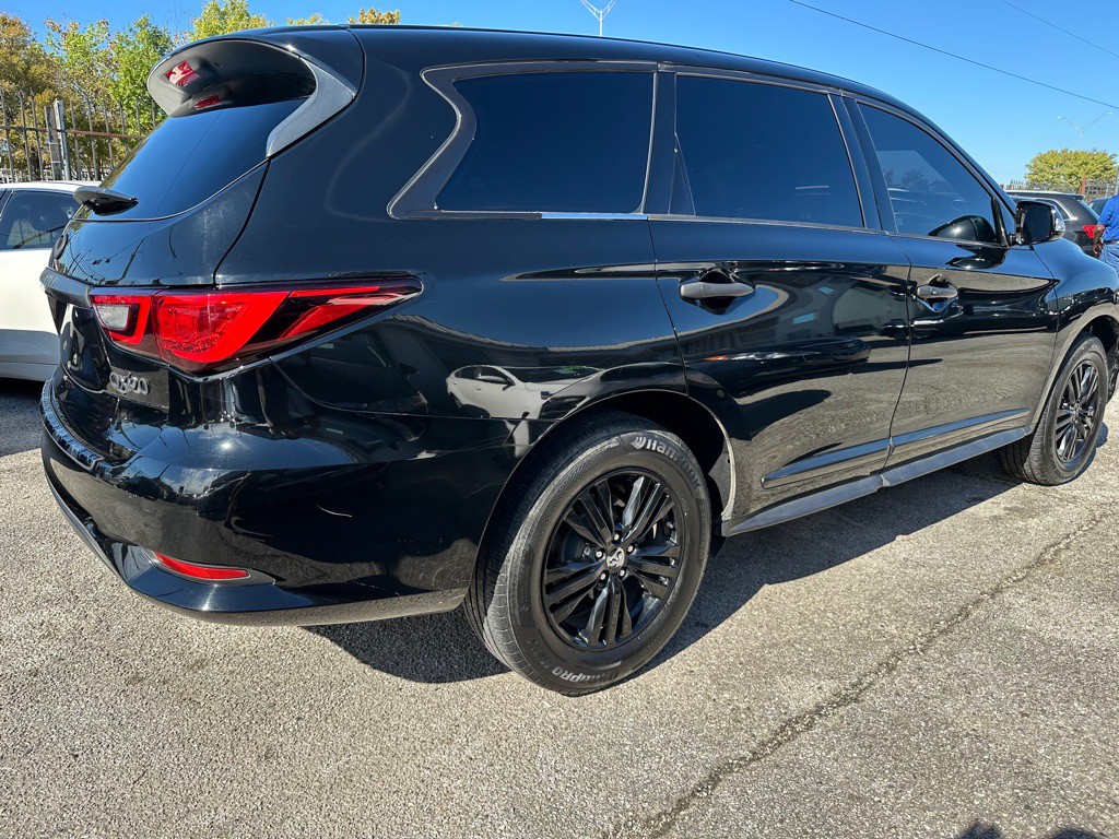 2018 INFINITI QX60 Image 3