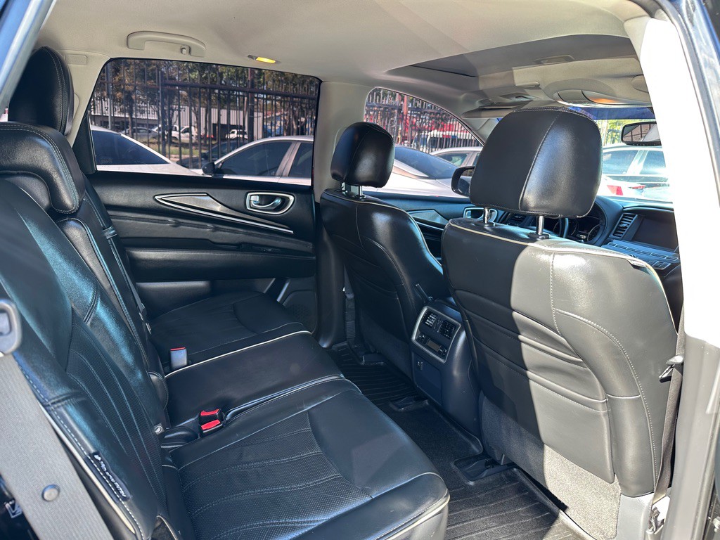 2018 INFINITI QX60 Image 9