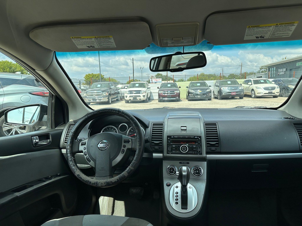2011 Nissan Sentra Image 9