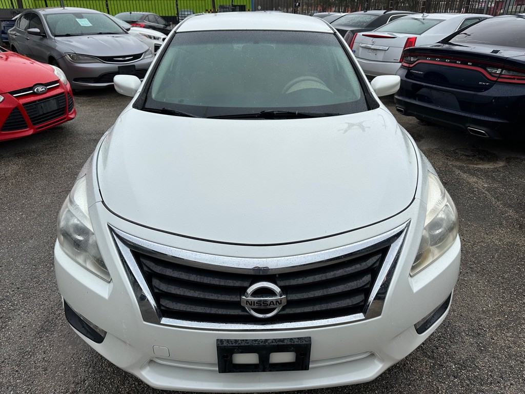 2014 Nissan Altima Image 5