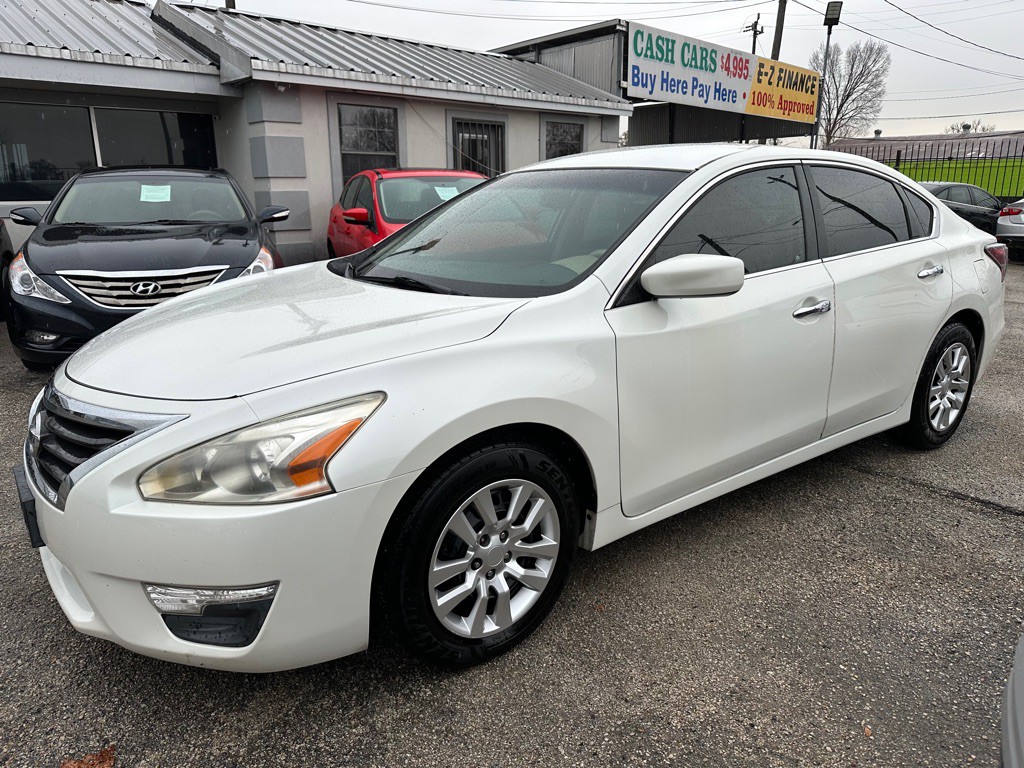 2014 Nissan Altima Image 12