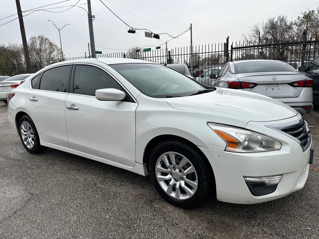 2014 Nissan Altima Image 13