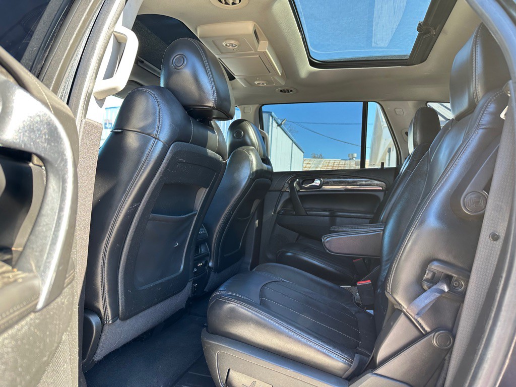 2014 Buick Enclave Image 11