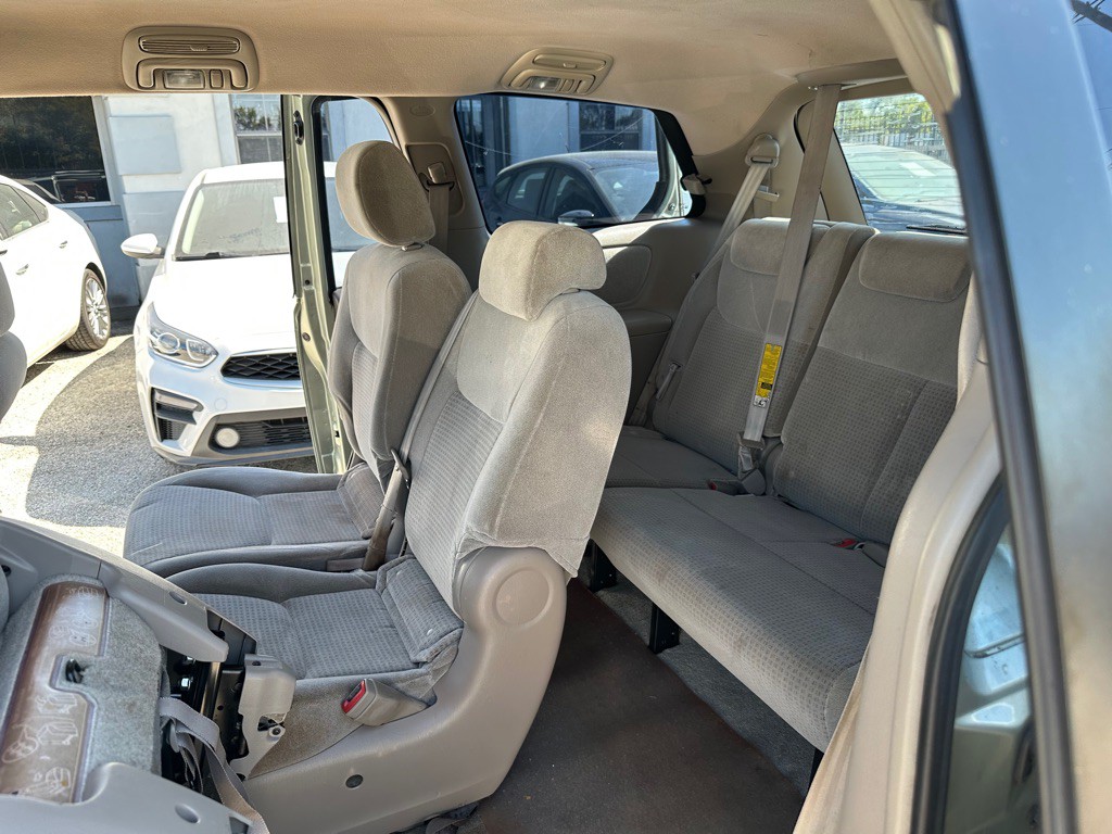 2007 Toyota Sienna Image 12