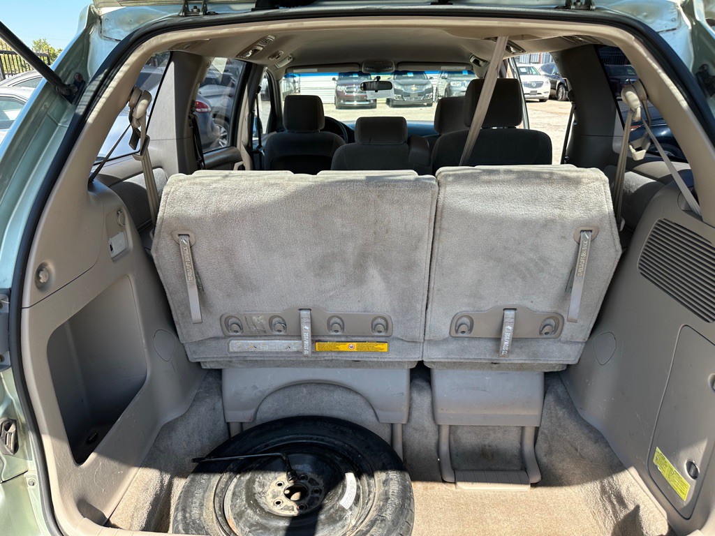 2007 Toyota Sienna Image 13