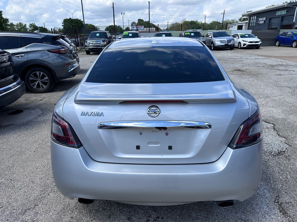 2014 Nissan Maxima Image 6