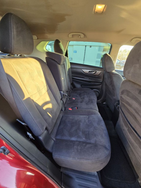 2015 Nissan Rogue Image 10