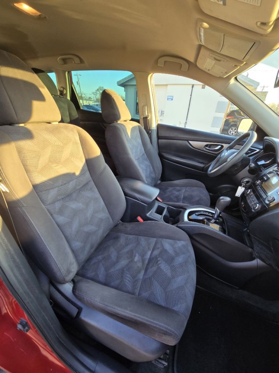 2015 Nissan Rogue Image 11