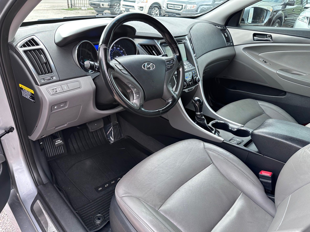2015 Hyundai Sonata Image 15