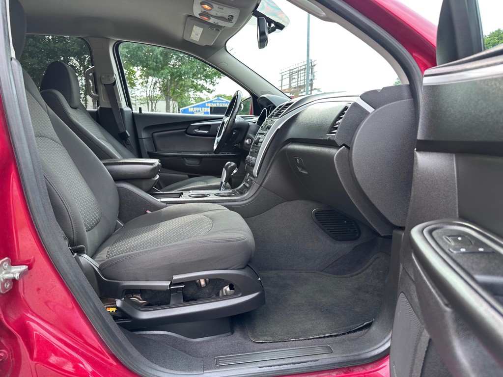 2012 Chevrolet Traverse Image 8