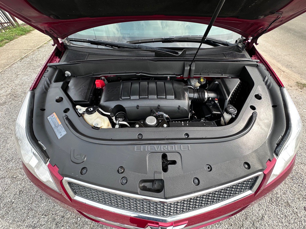 2012 Chevrolet Traverse Image 17