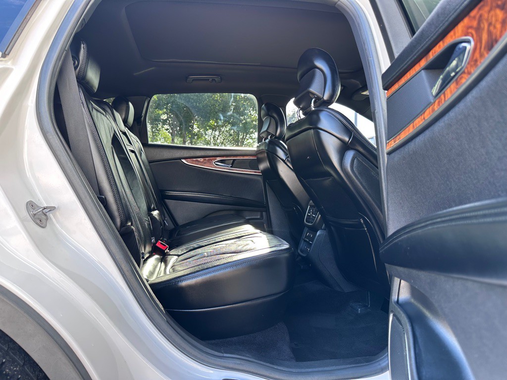 2016 Lincoln MKX Image 12