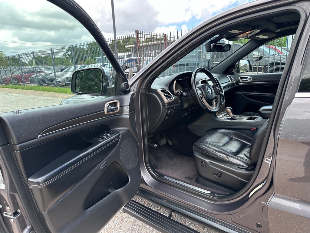 2017 Jeep Grand Cherokee Image 7