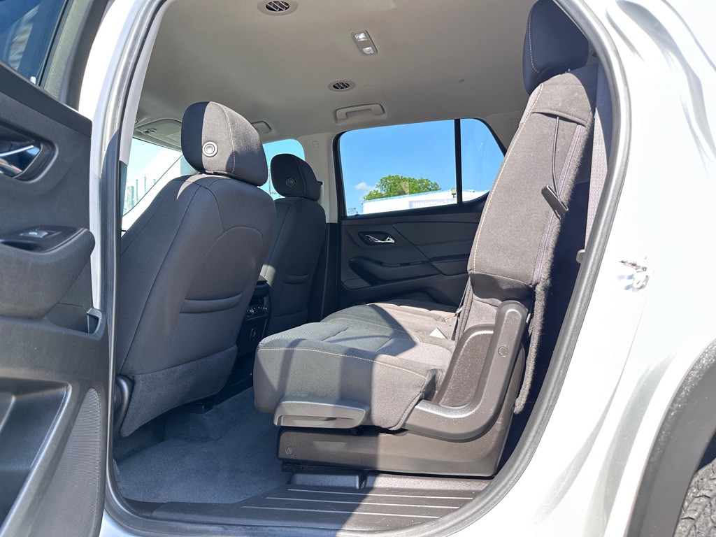 2020 Chevrolet Traverse Image 15
