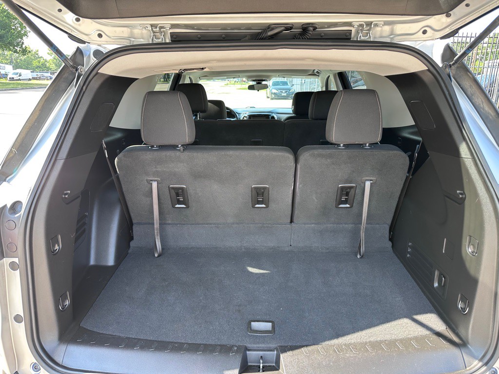 2020 Chevrolet Traverse Image 17