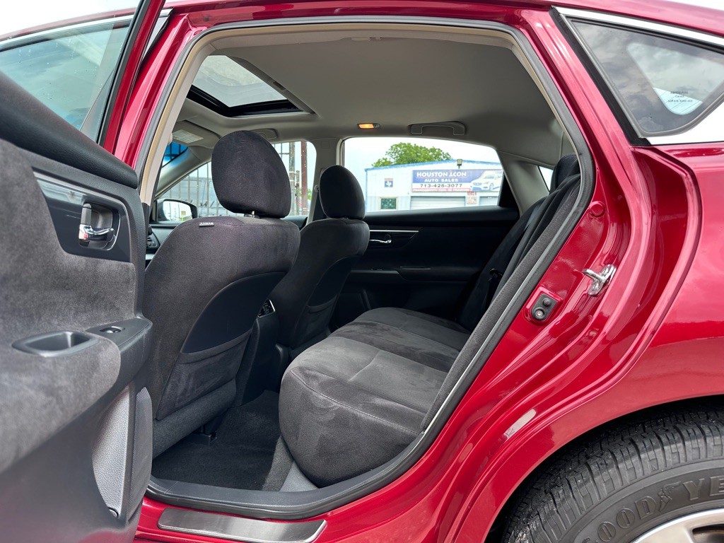 2013 Nissan Altima Image 12