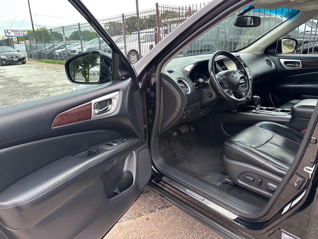 2015 Nissan Pathfinder Image 7