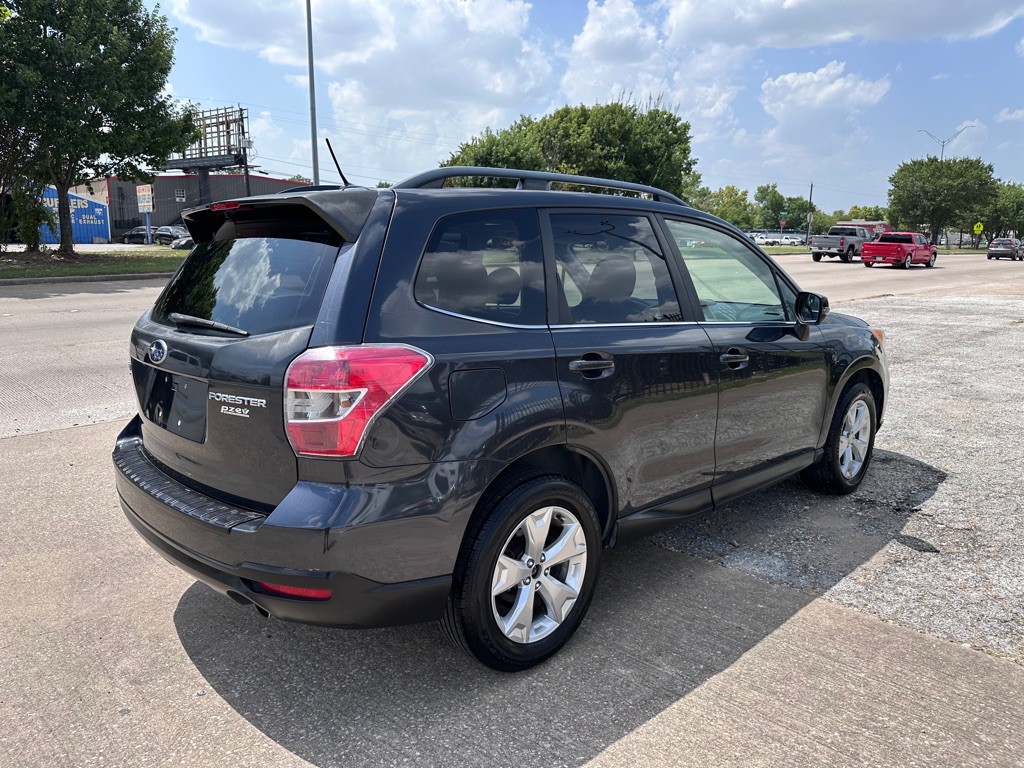2014 Subaru Forester Image 3