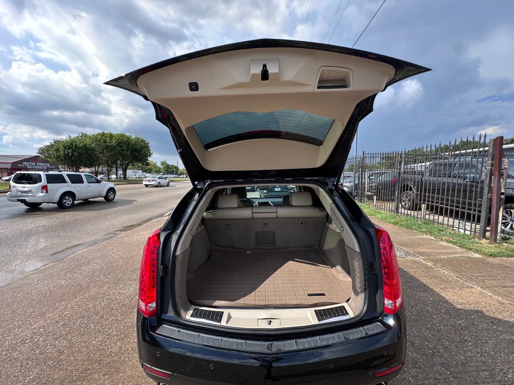 2013 Cadillac SRX Image 18