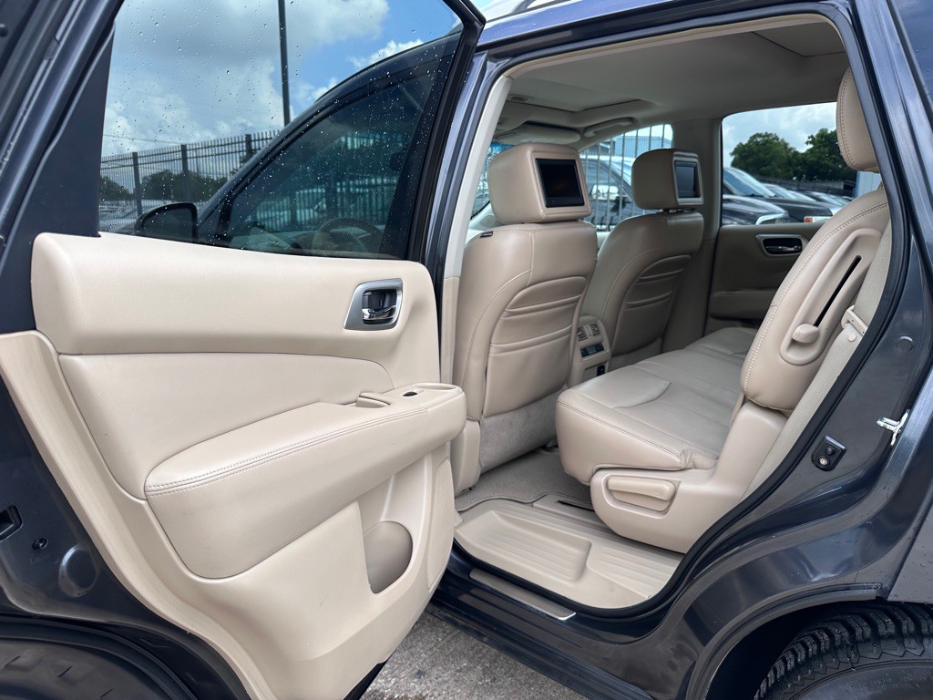 2013 Nissan Pathfinder Image 15