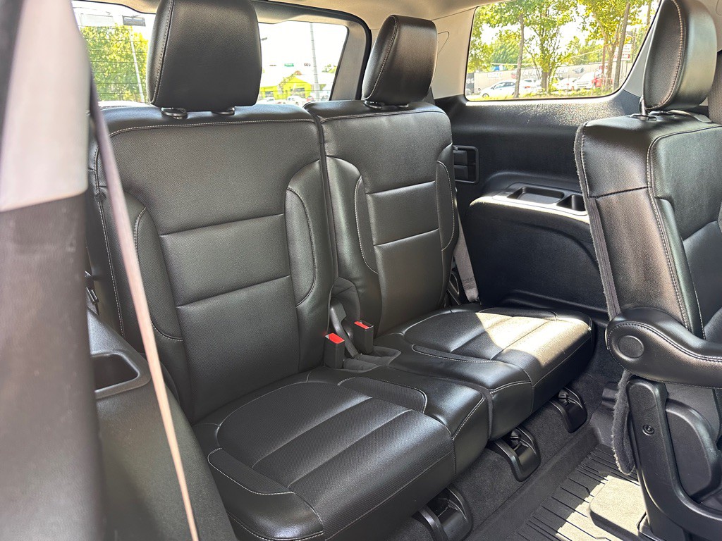 2019 GMC Acadia Image 17