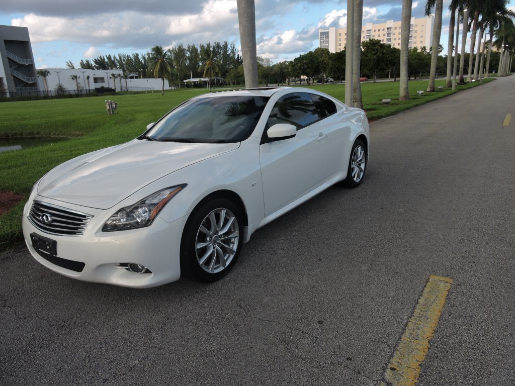 2014 INFINITI Q60 Image 6