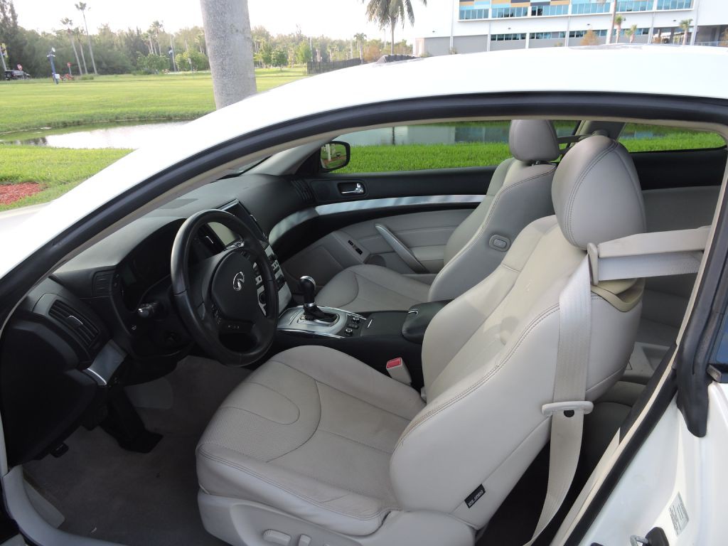 2014 INFINITI Q60 Image 10