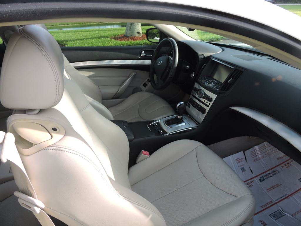 2014 INFINITI Q60 Image 15