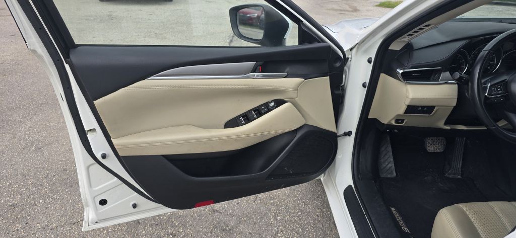2018 Mazda Mazda6 Image 24