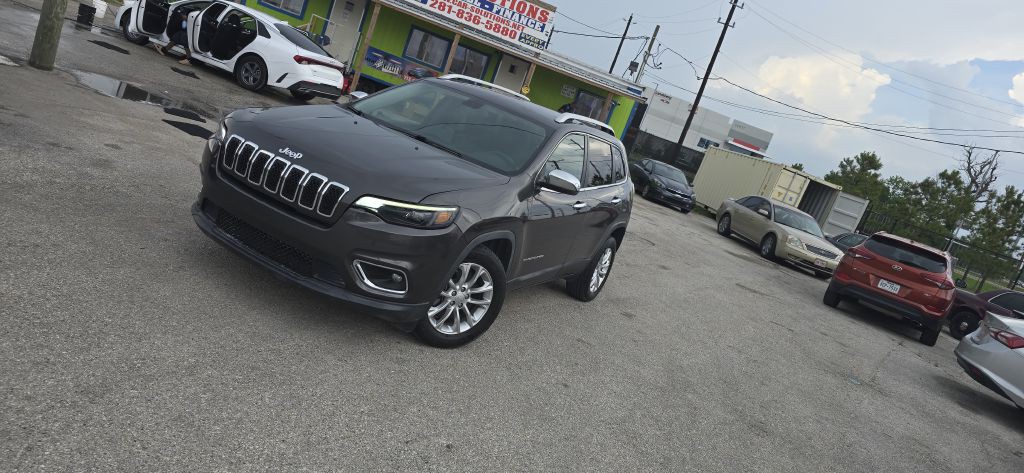 2019 Jeep Cherokee Image 3