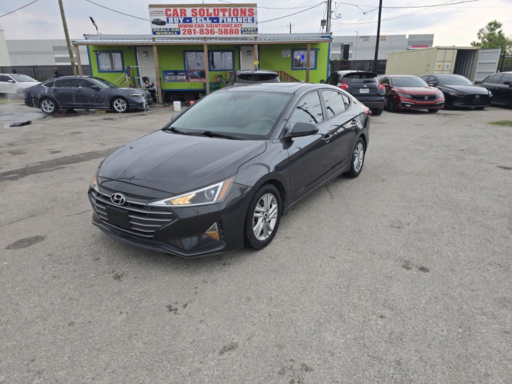 2020 Hyundai Elantra Image 5
