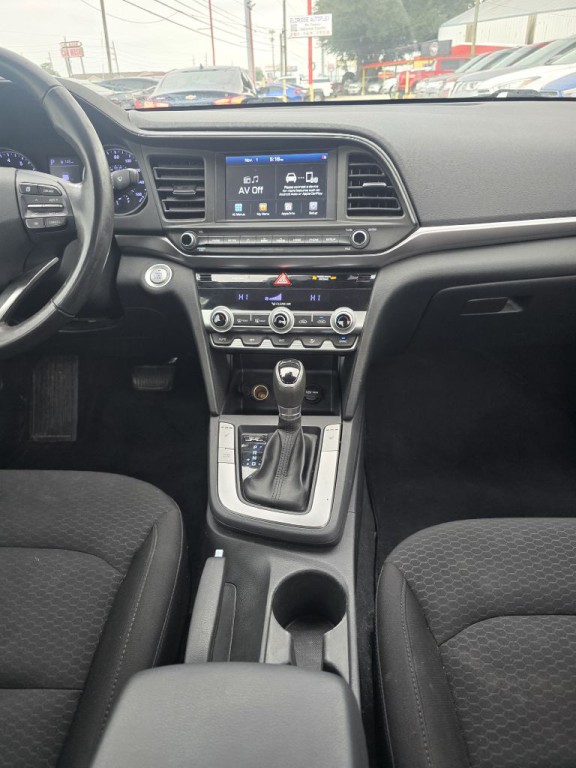 2020 Hyundai Elantra Image 13