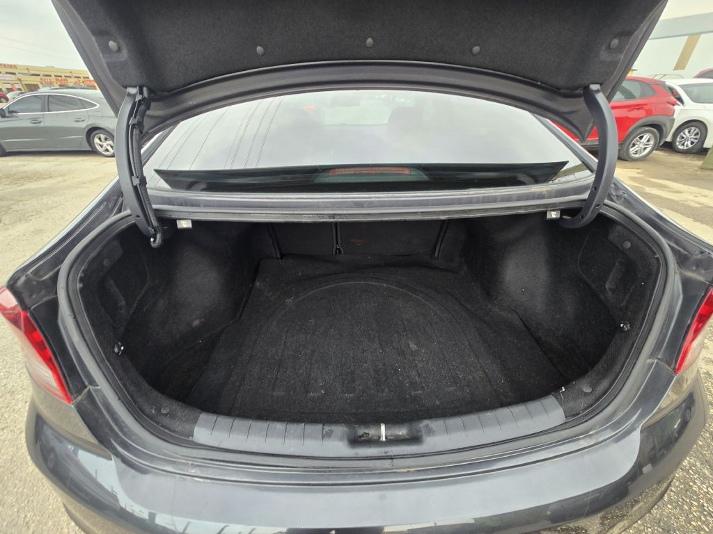2020 Hyundai Elantra Image 27