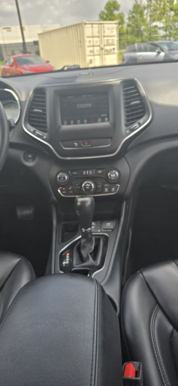 2020 Jeep Cherokee Image 14