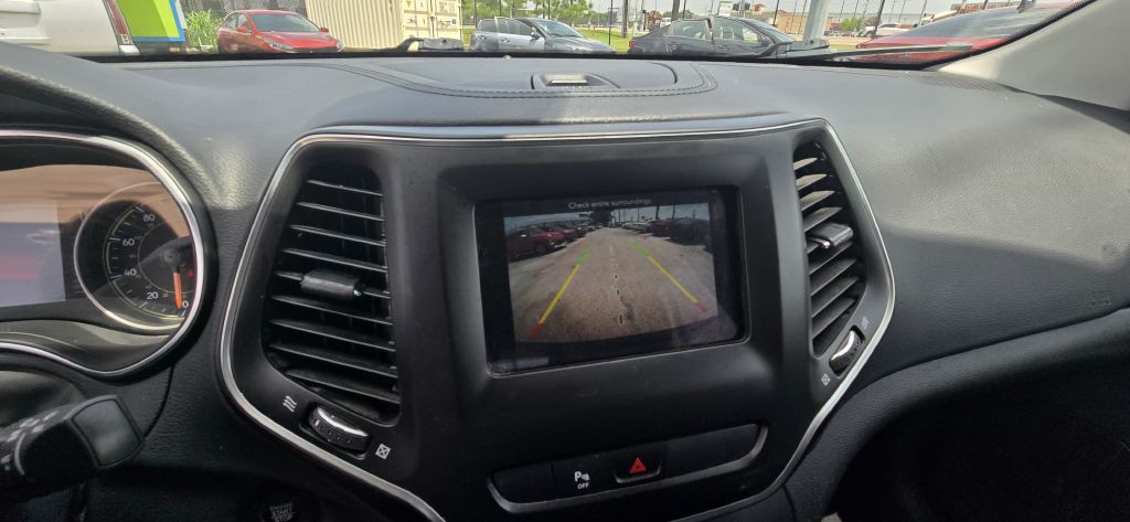 2020 Jeep Cherokee Image 16
