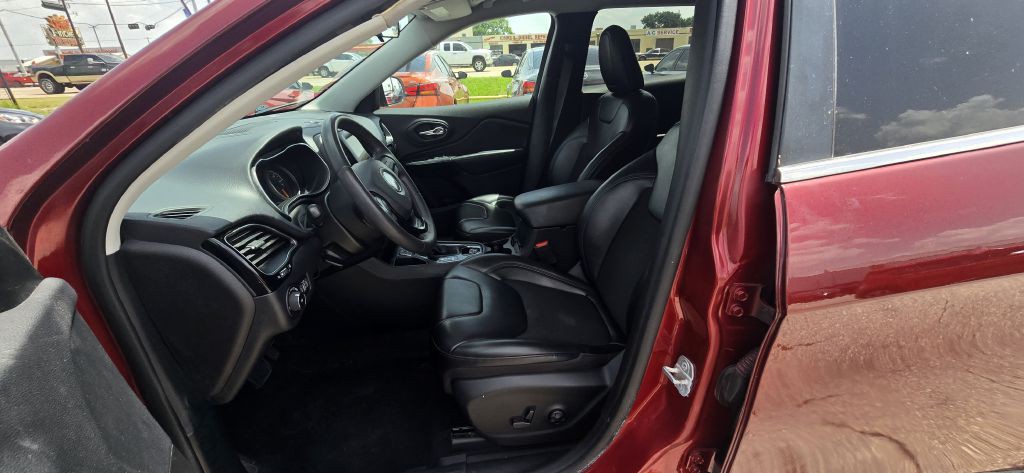 2020 Jeep Cherokee Image 17