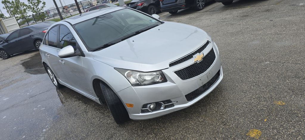 2014 Chevrolet Cruze Image 3
