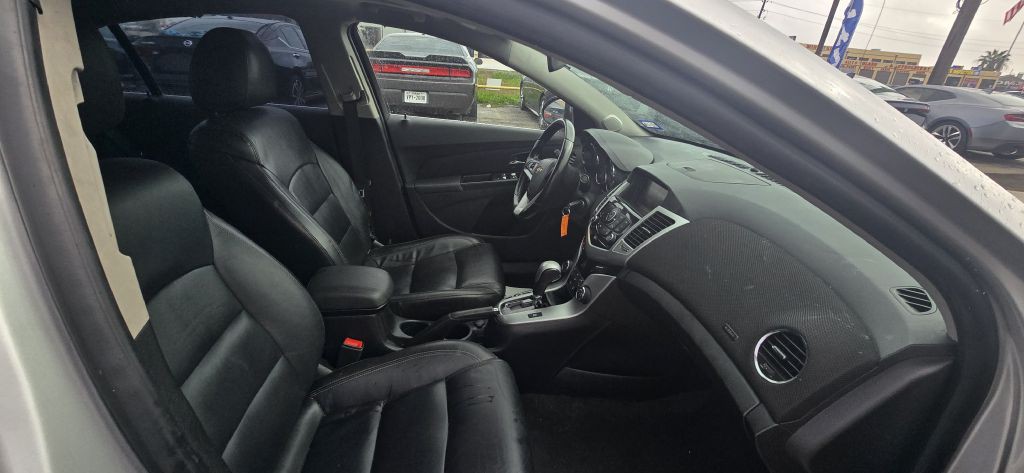 2014 Chevrolet Cruze Image 16