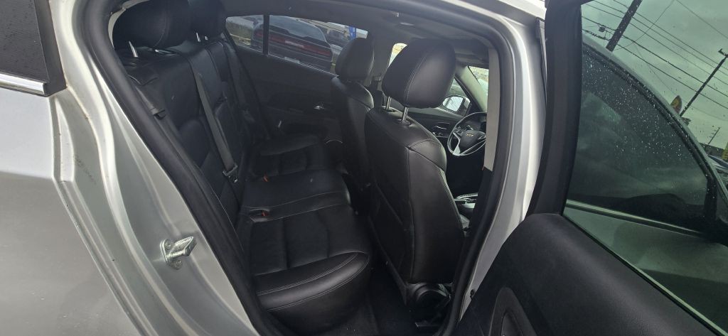 2014 Chevrolet Cruze Image 18