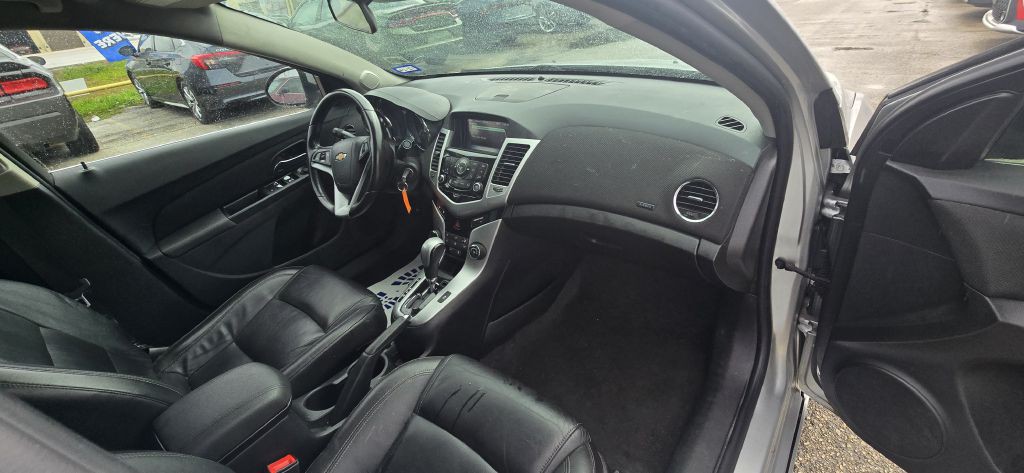 2014 Chevrolet Cruze Image 23