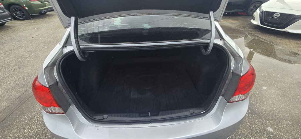 2014 Chevrolet Cruze Image 26